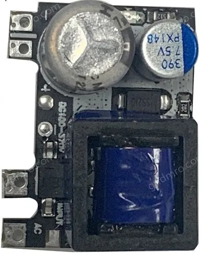 AC-DC buck module: 220V to 5V 700MA isolating switching power supply module